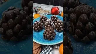 Christmas Treats: Chocolate Pine Cones / No-Bake Recipe