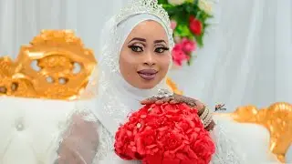 Ukhty Adila Amuimbia Ukhty shara holini