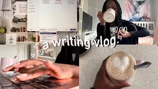 going over beta reader feedback // a chatty writing vlog🤍