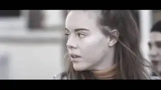 Ева и Крис || Золотыми рыбками...