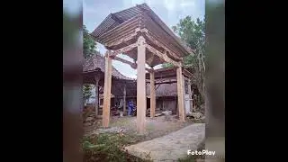 Pengrajin rumah joglo