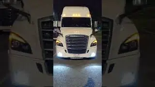 My Freightliner glad to see me