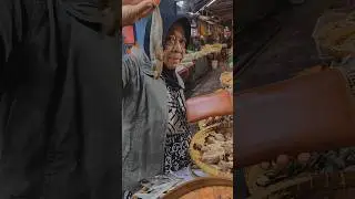 Nemenin Nenek Cari Ikan Asin!!!