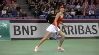 Highlights: Maria Sharapova (RUS) d. Agnieszka Radwanska (POL)