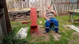 Нижне-Шкафтинский стул который делается из двух досок. Очень практичный и удобный.Заказы принимаются