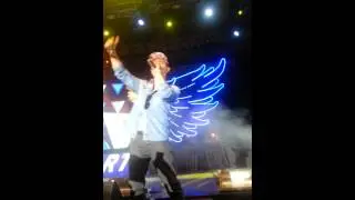 FM IN SINGAPORE...RUNNINGMAN FIGHTING!