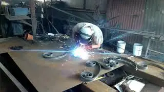 Gullar uchun taglik yasash jarayoni  (гуллар учун таглик ясаш жараюни)