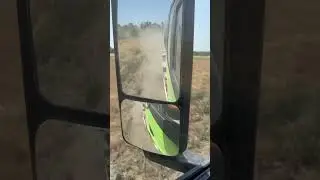 По полям по полям едет зеленый  Шакман к нам #прикол