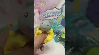 смешная мышка в сыре