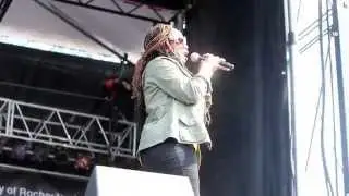 Leela James - Set Me Free [Live]