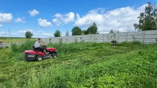 Все пошло не по плану. Огорода больше нет. Приводим в порядок сад. Едем к родителям. Сборка мебели.