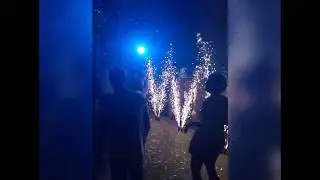 Пиротехнические фонтаны с холодным огнем на свадьбу | Морган Фейерверк Одесса