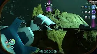 Arctic Living Part 12, Cold Suit Blueprint, Cut Open to Access... Subnautica Below Zero