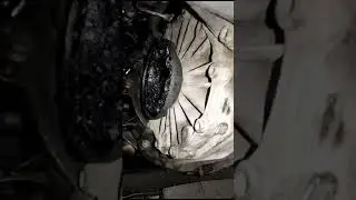 Как снять привод на ауди/пассат #авто #автомобили #автотематика #ремонтавто #привод #ауди #пассат