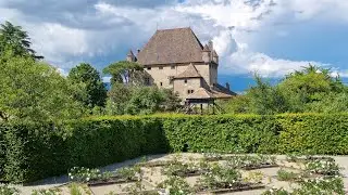 🇫🇷 🛥️ Stepping back in time in the medieval charm of Yvoire! 🏰 #yvoire #french #swiss