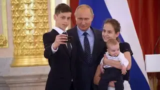 Как Путин и Кабаева воспитывают своих детей?