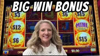 BIG WIN Bonus On My Favorite Slots in Vegas #slots #casino