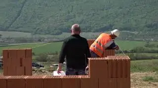 Výstavba Pod Gombášom v Rožňave napreduje, apríl 2020