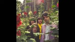 a beatles playlist but you're inside a gigantic ampitheatre