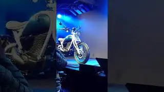 Royal Enfield Flying Flea – der Floh ist gelandet