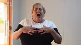 Eliana Almeida canta para o THE VOICE BRASIL 60+