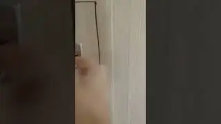 Установка дверей. Очень странный способ крепления замка в входной двери....
