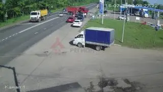 Страшное ДТП на Ленинградском пр-те. MAN vs ВАЗ2110  16.07.17.