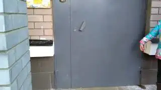 Клип плаваю по району плаваю просто