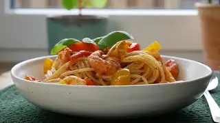 Simple Shrimp & Paprika Pasta (Recipe) || [ENG SUBS]