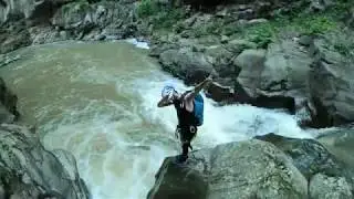 ყველა თინასთან მიმსვლელები ვართ,  საუბრები მწვანე კანიონში © Leone