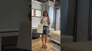 В сумочке носим только все самое необходимое 📱🧦🕶️🐥🥂🖨️🪥 напишите, что необычное у вас в сумке