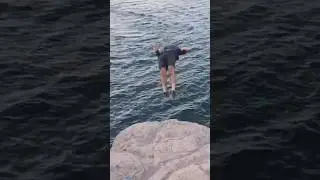 Cliff jumping like Link in Zelda: Tears of the Kingdom… also, hi! I’m Peter🙋🏽‍♂️ #rocks #gaming