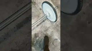 What to do if the axle shaft on a Gazelle is broken and there is a flywheel