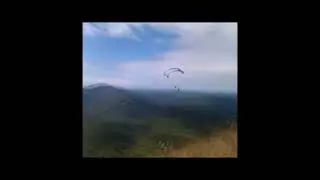 Драматическая посадка Моцарта на асимметрии до земли.