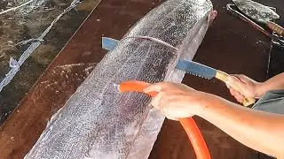 Gaint Marlin cutting skills - Taiwanese seafood