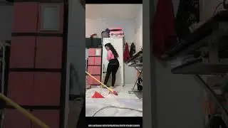 Ada yang ngintip 🫣 Harus fokus biar kelihatan 😱 