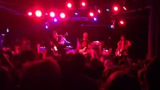 Sleeping With Sirens - If You Can't Hang ( Live )