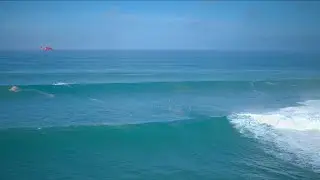 Surfing XXL Waimea Bay (Nov 24, 2023)