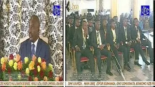 DECORATION DES LEOPARDS PAR JOSEPH KABILA   ( en direct et en qualite HD - www.cleboa.com )