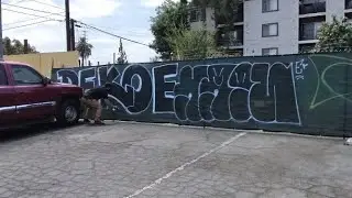Sunday Afternoon Graffiti Stroll With Dekoe | Los Angeles Graffiti