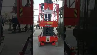 SCISSOR MAN LIFT #fyp #car #construction #equipment #cool #shorts #video #foryou #rmjpisonet #dubai