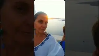 A snapshot of Santorini 🇬🇷 #santorini #santorinisunset #greeceislands #greece #travelvlog #travel