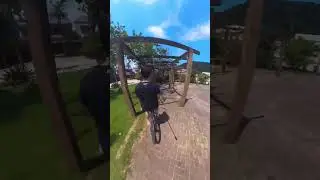 Bike + insta 360 x3 #insta360x3 #bike #guaruja #praiadoguaiuba #beach #camera #camera360
