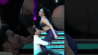 Kiara Advani Hot Dance With Varun Dhawan - Vertical 4K Edit 