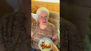 Первый помидор! #дачныесоветы #дачасамара #дача  #урожай