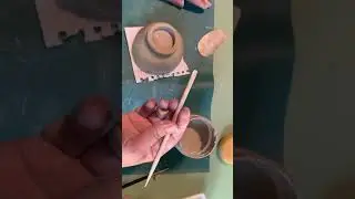 Adding a coil foot to a pinch pot