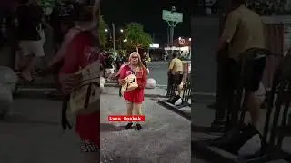 Pengamen Waria malioboro Yogya Viral 