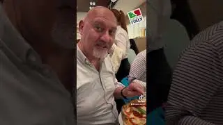 Fried pizza? Napoli pizza in Milan Italy #pizza #pizzalover