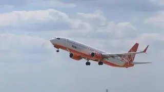 Boeing 737-900ER SkyUP  - взлет аэропорт Харьков