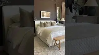 A reason to hit snooze: Waking up in a room that beckons for 5 more minutes of sleep 📹: El Peterson